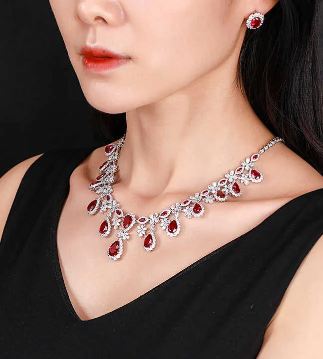 قلادة فاخرة جديدة من الفضة الإسترلينية عيار 925New Luxury 925 Sterling Silver Necklace