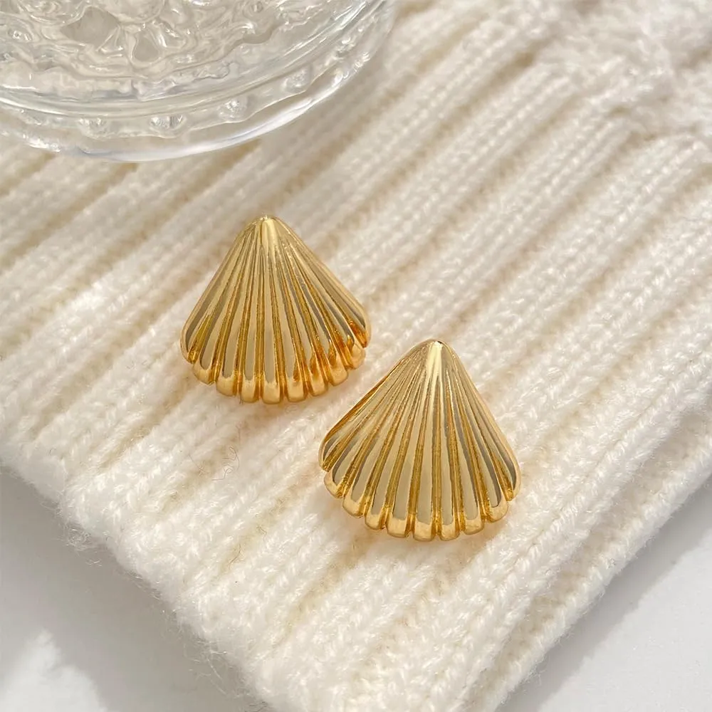 Chunky Gold Stud Earrings for Women Thick Rectangle Stud Earrings Large Gold Geometric Earrings Minimalist Statement Square Seashell Earrings Trendy Jewelry