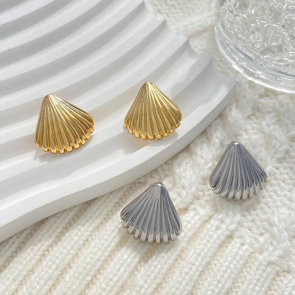 Chunky Gold Stud Earrings for Women Thick Rectangle Stud Earrings Large Gold Geometric Earrings Minimalist Statement Square Seashell Earrings Trendy Jewelry