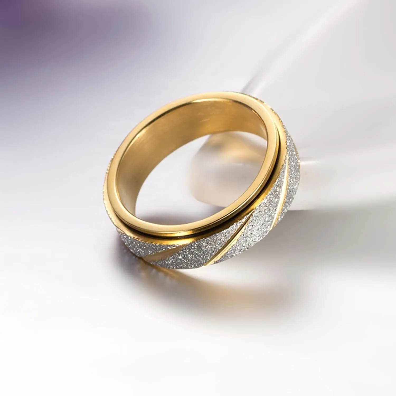 Cute Rings for Women, Stainless Steel Engagement Rings Gold Rotating Ring Matte 6mm Valentine's Day Couple Rings