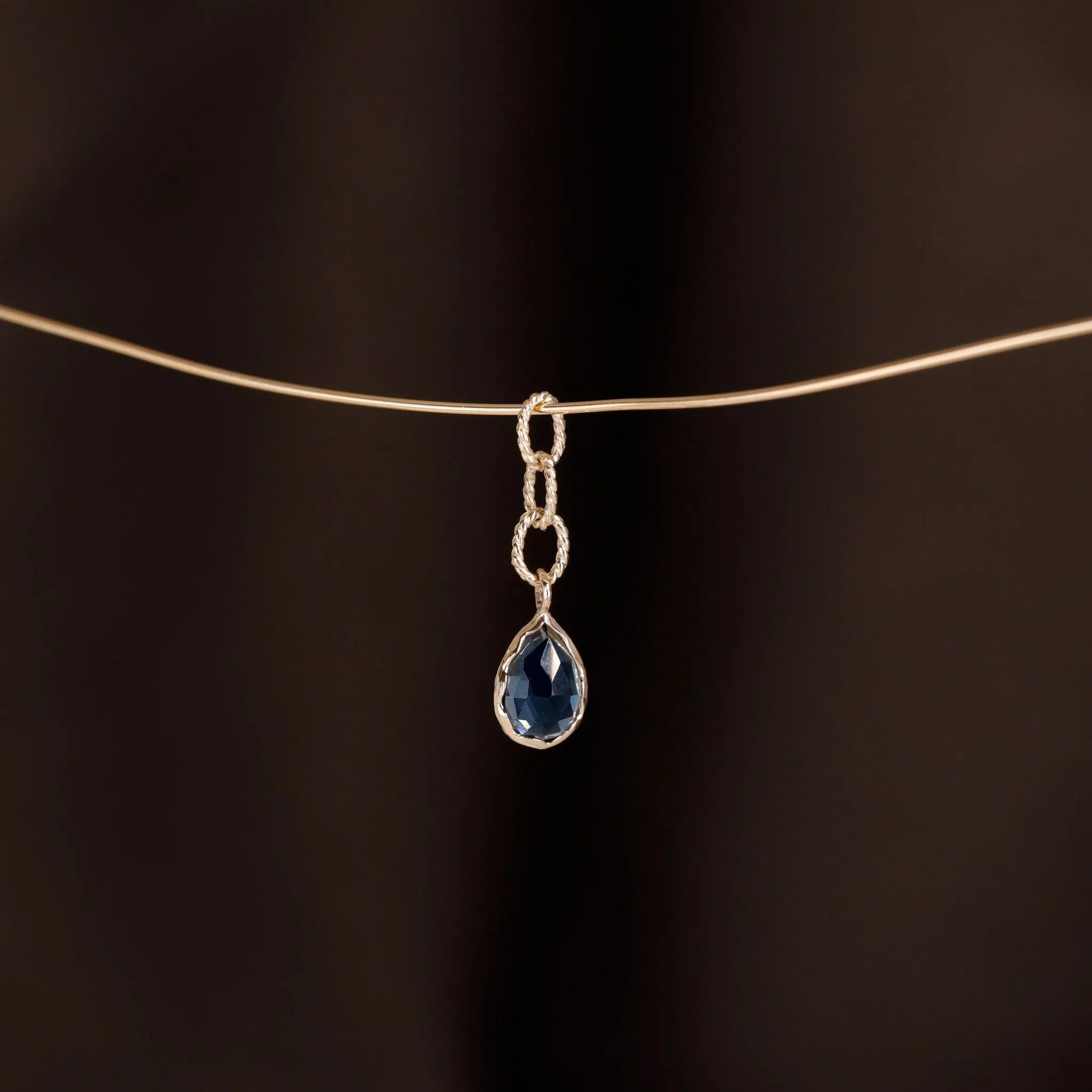 Eclat Twist Link Charm