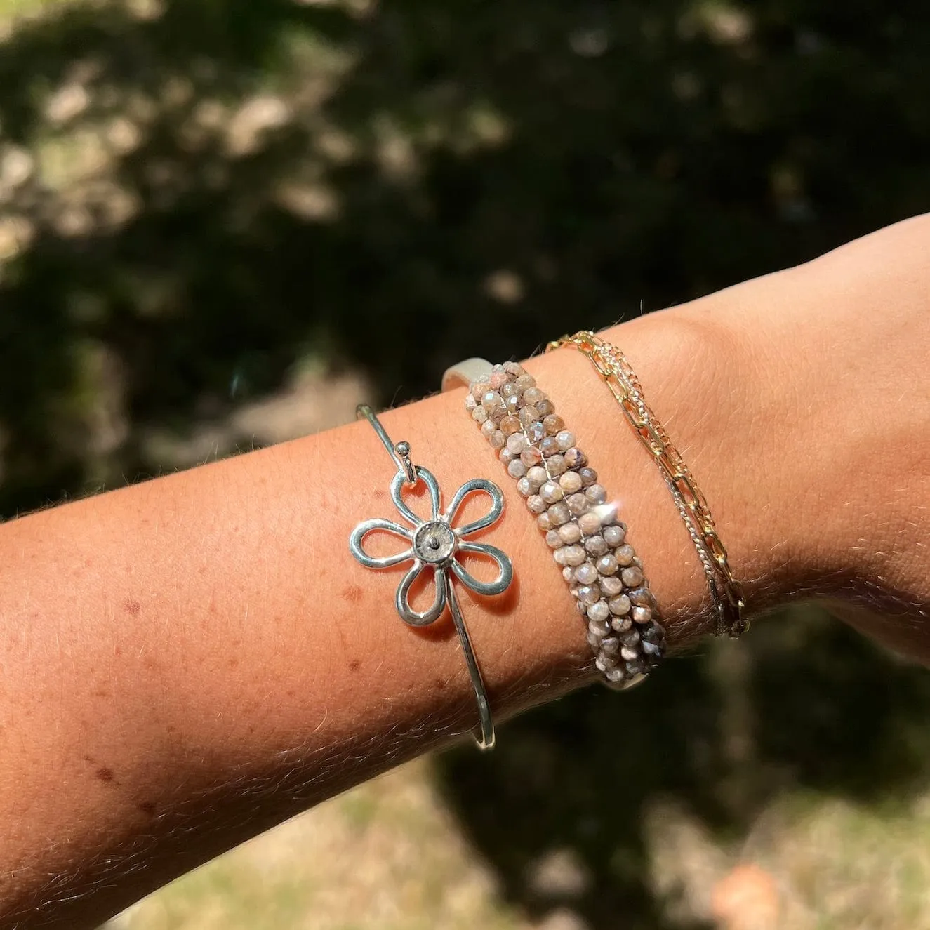 Five Petal Flower Clasp Bangle Bracelet