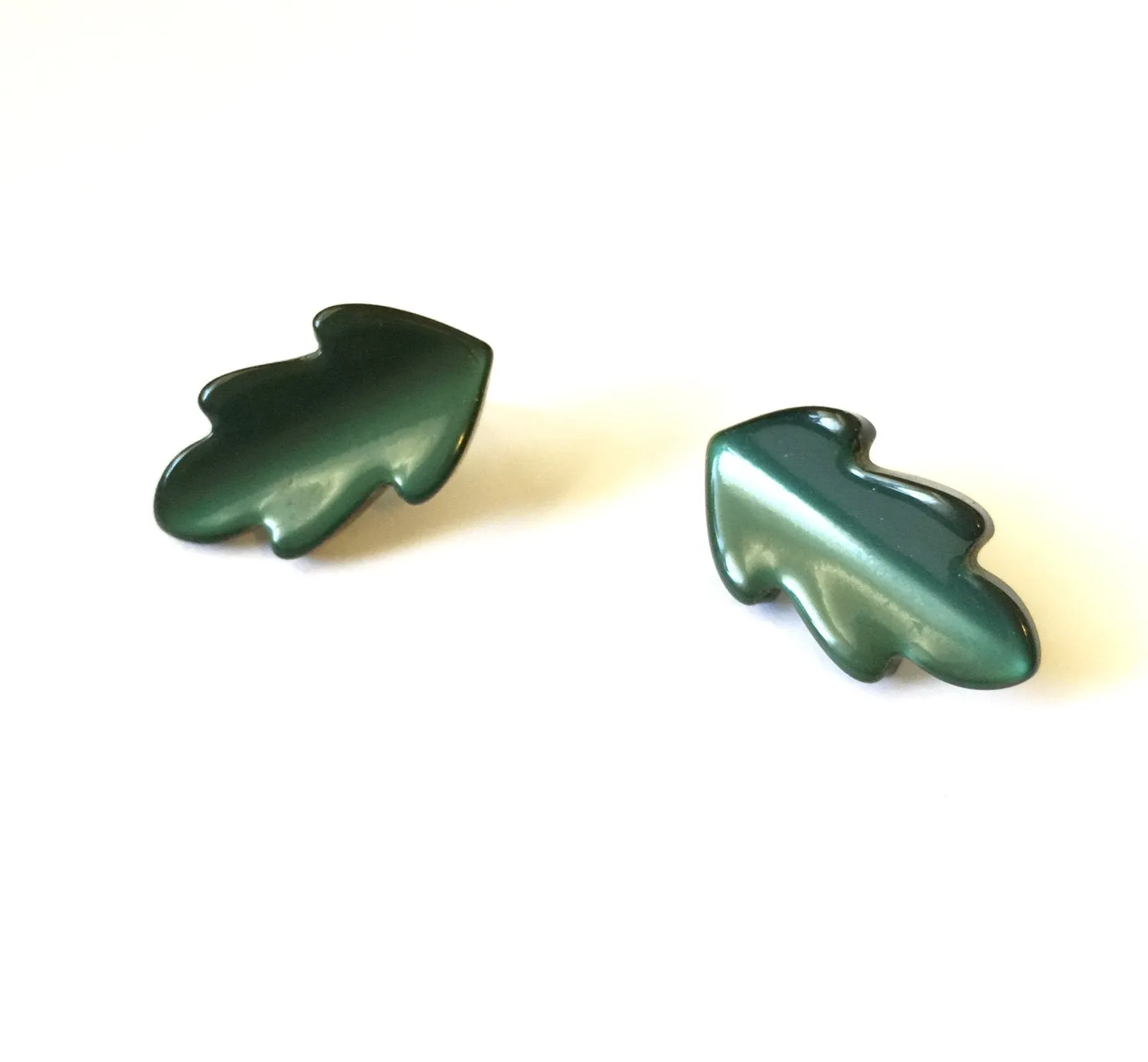 Forest Green Moonglow Oak Leaf Stud Earrings