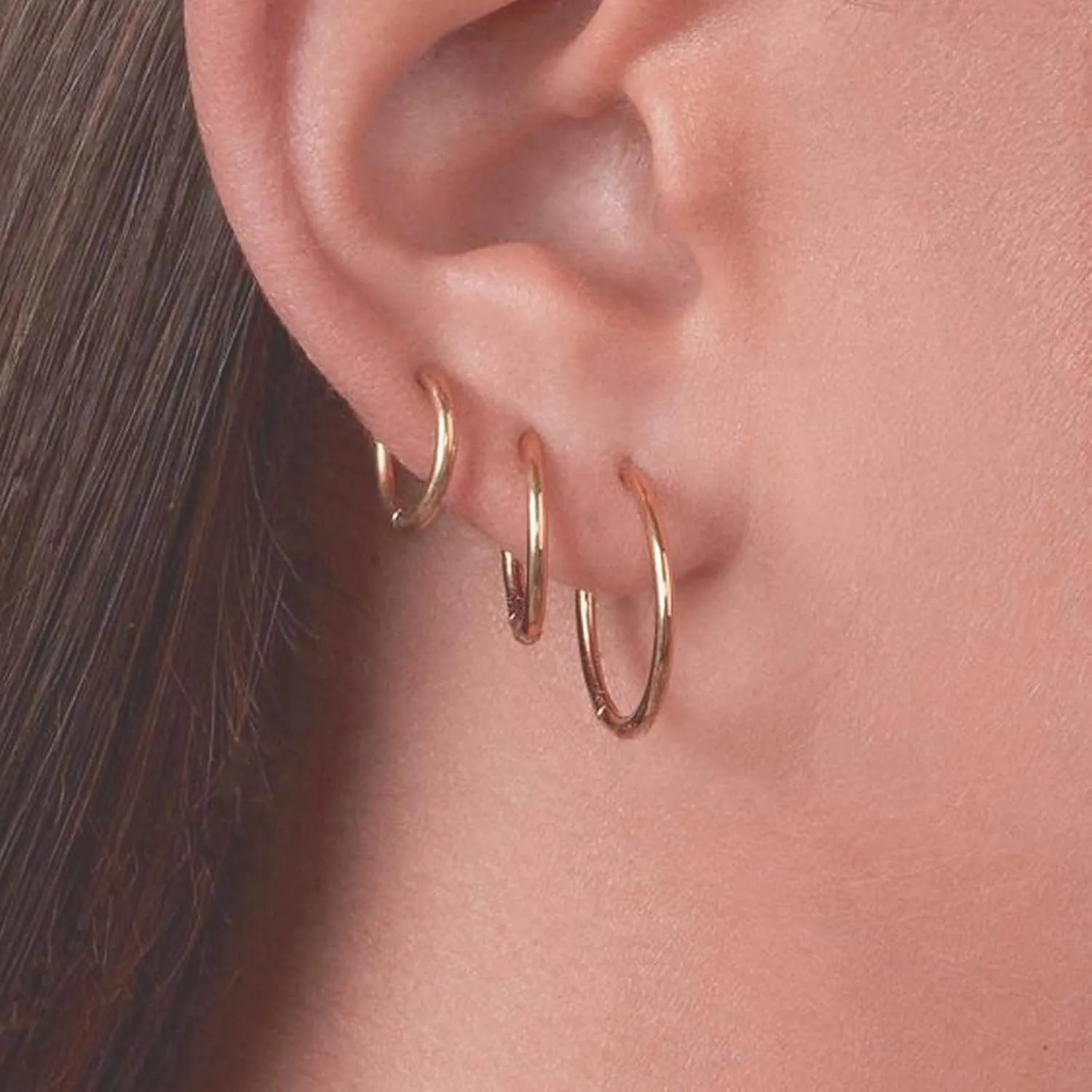 Gacimy Gold Hoop Earrings for Women 14K Real Gold Plated Hoops with 925 Sterling Silver Post