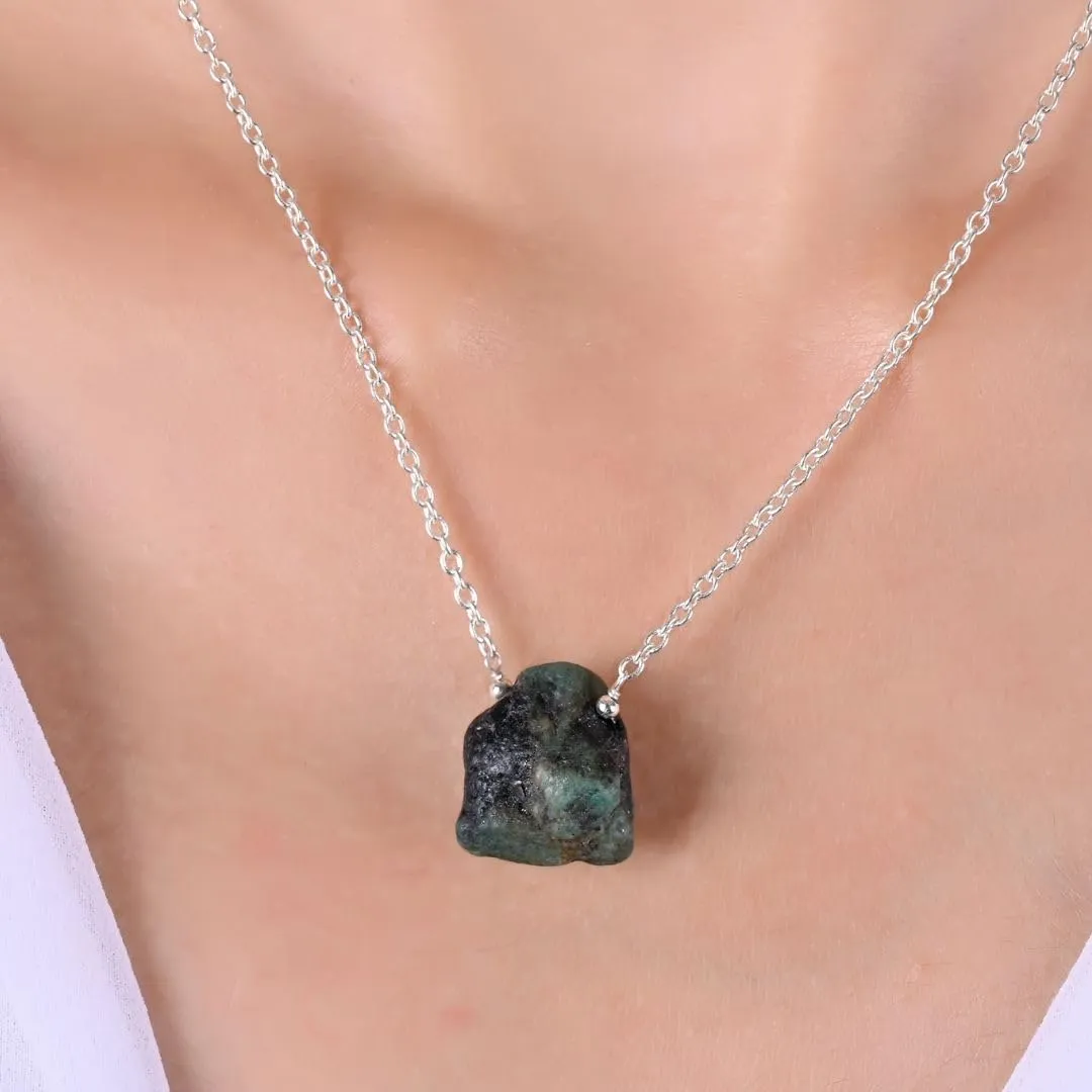 Gempires Raw Emerald Gemstone Pendant Necklace May Birthstone Handmade Jewelry Hypoallergenic 18 Inch Silver Plated Dainty Statement Crystal Necklaces