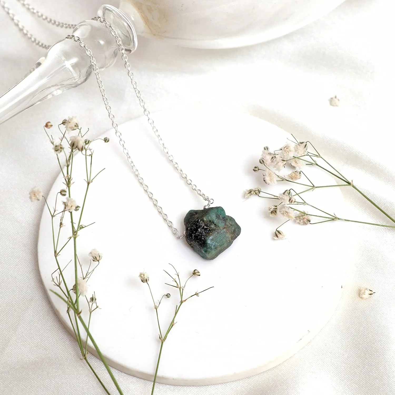 Gempires Raw Emerald Gemstone Pendant Necklace May Birthstone Handmade Jewelry Hypoallergenic 18 Inch Silver Plated Dainty Statement Crystal Necklaces