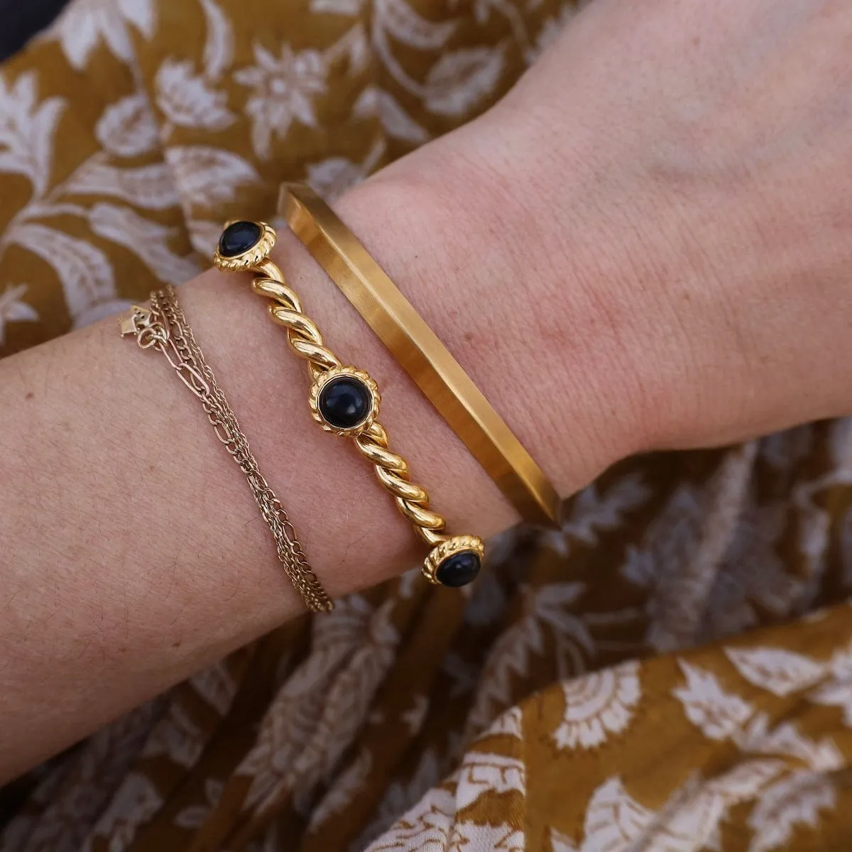 Kate Black Three Stone Bangle Bracelet
