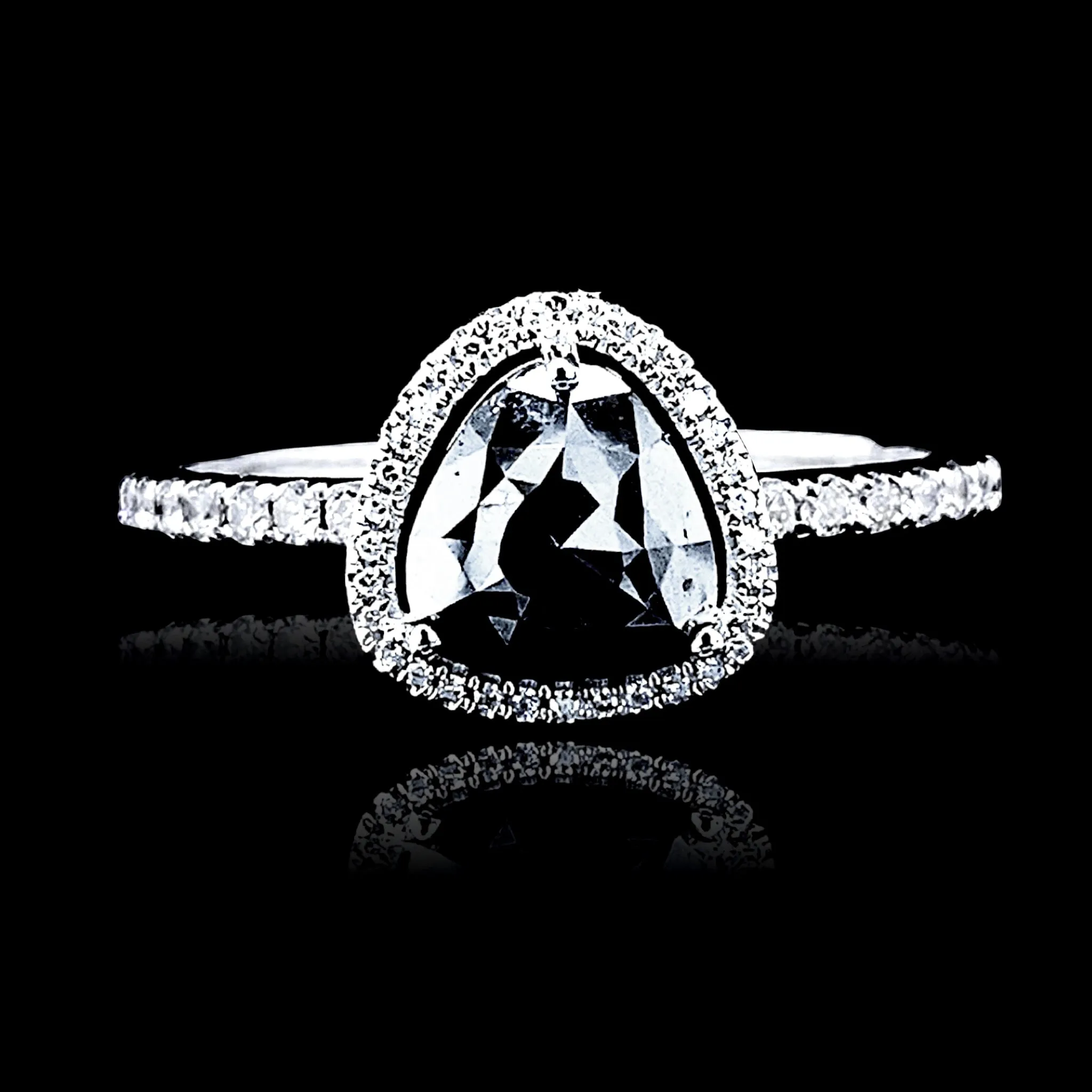 LVNA Signatures Rare Black Colored Diamond Ring 14kt
