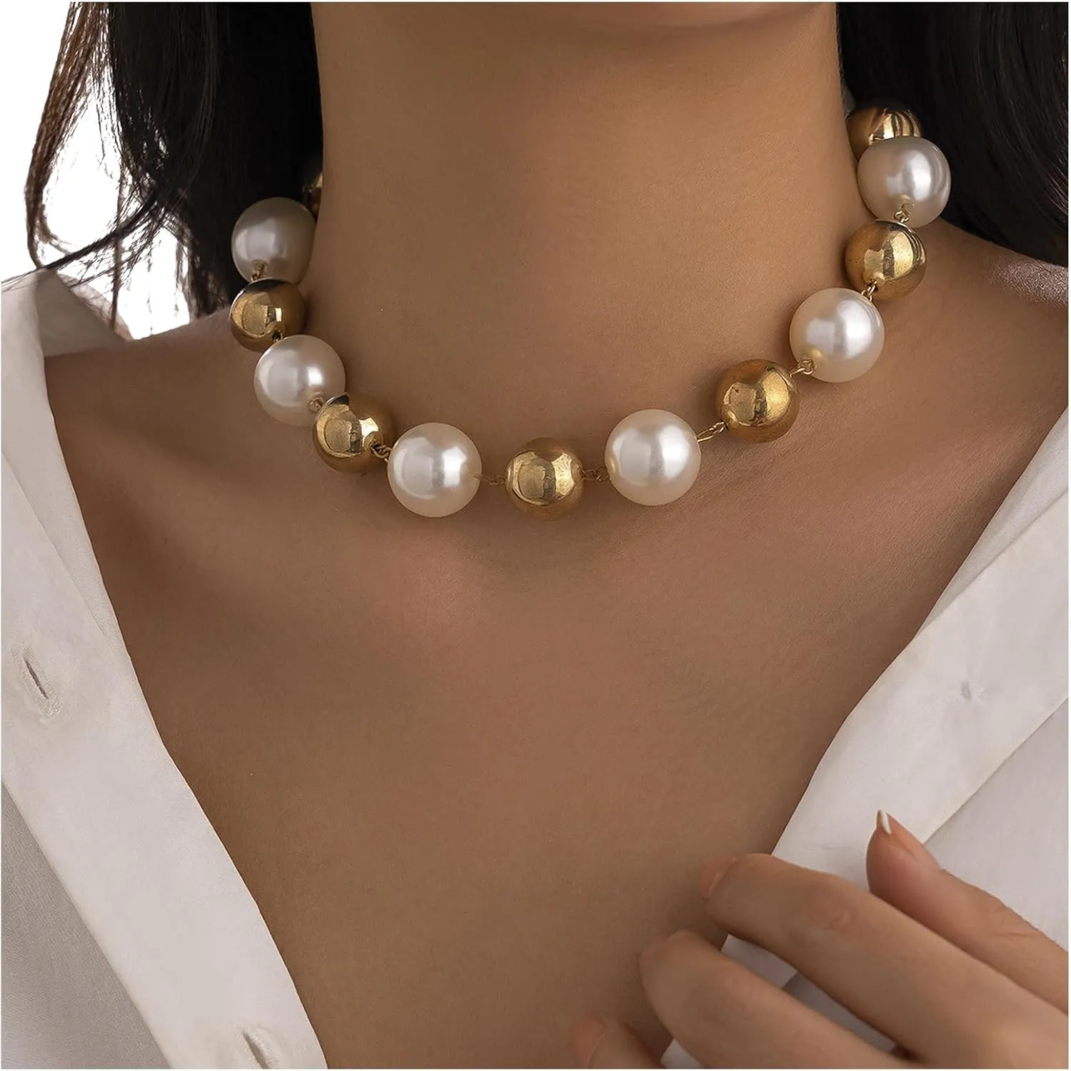 Metal Simple Pearl Choker Necklaces Summer Beach Big Ball Clavicle Chain Necklace Bead Body Jewelry Festival Pearl Collar Body Chain Necklace for Women