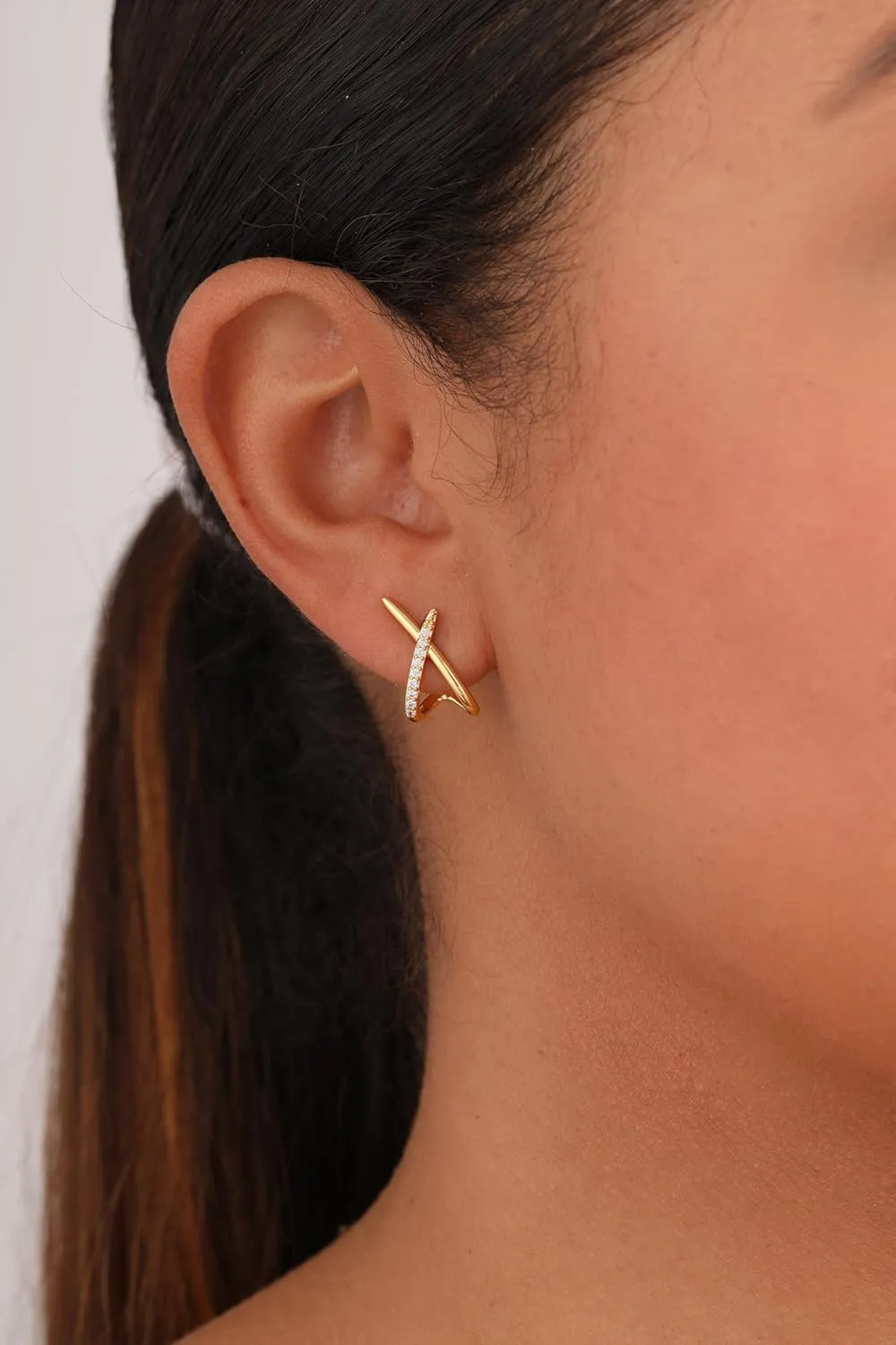 MIDEEO Gold Earrings for Women Trendy,14K Gold Stud Earrings Dainty Earrings Simple Minimalist Diamond Hypoallergenic Earring for Women Gifts