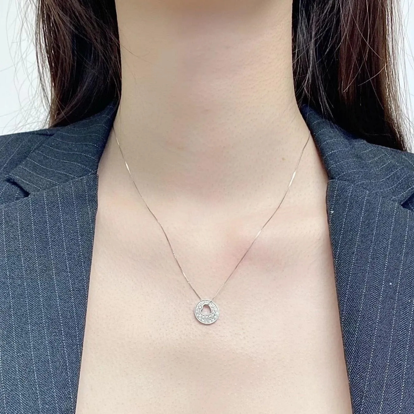 Open Heart-Shape Inside Circle Shape Diamond Necklace Pendant