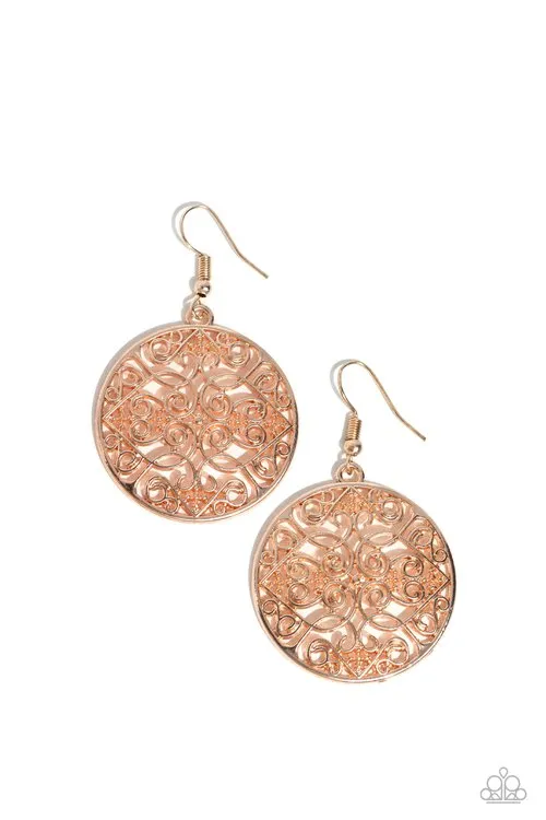 Paparazzi Earring ~ Dubai Décor - Gold