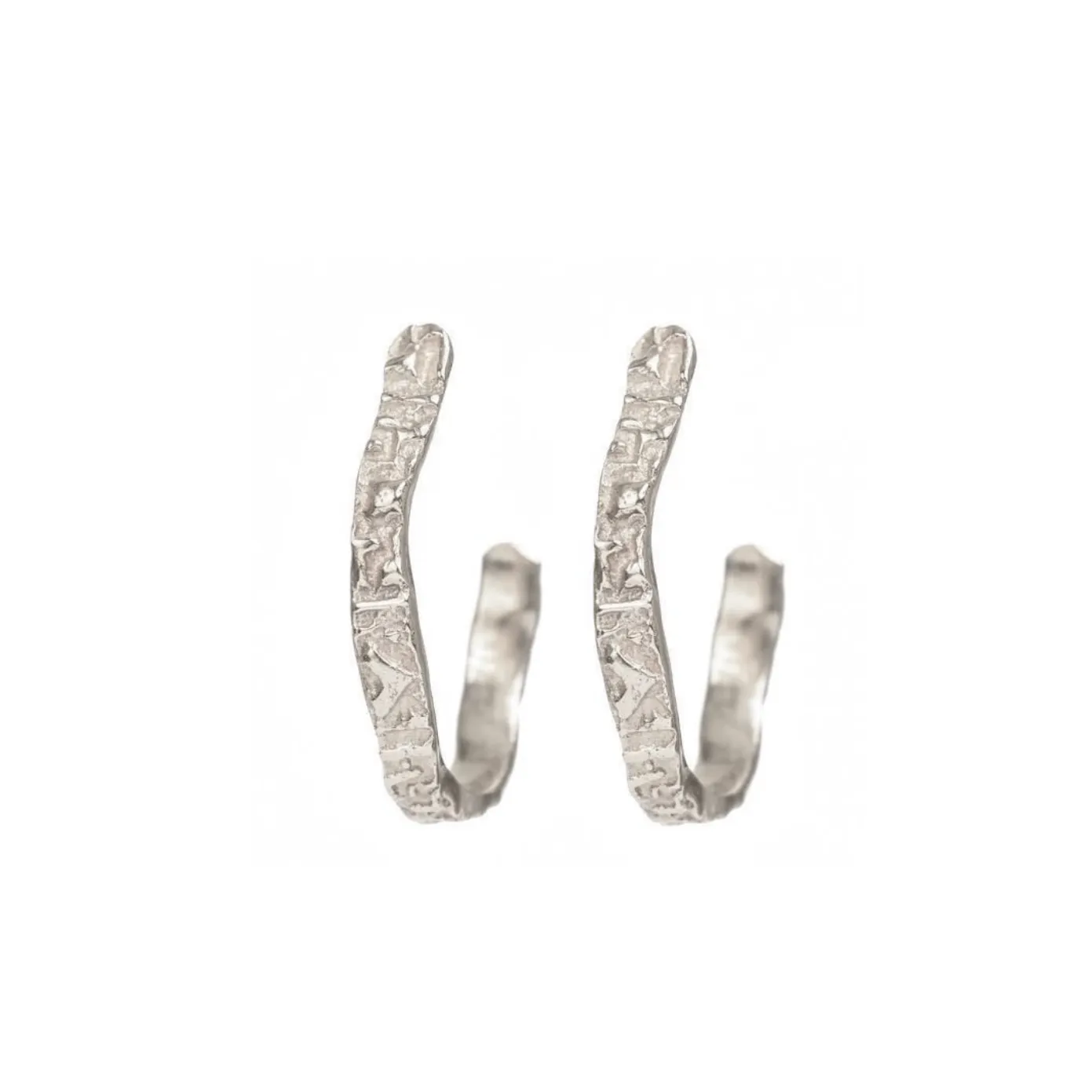 Phoebe Hoops Medium