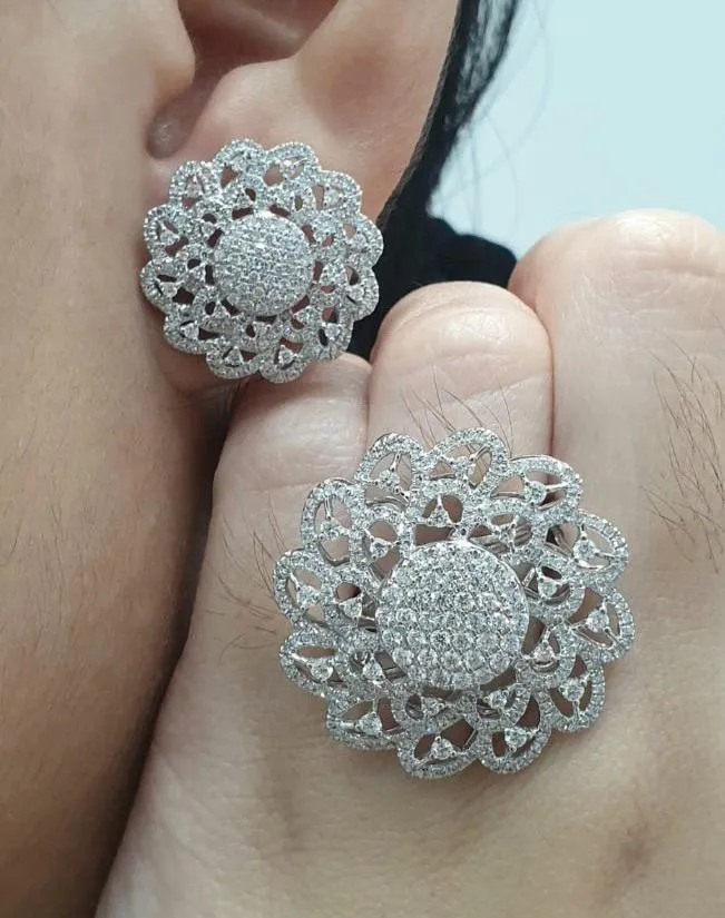 PREORDER | Round Floral Diamond Jewelry Set 14kt
