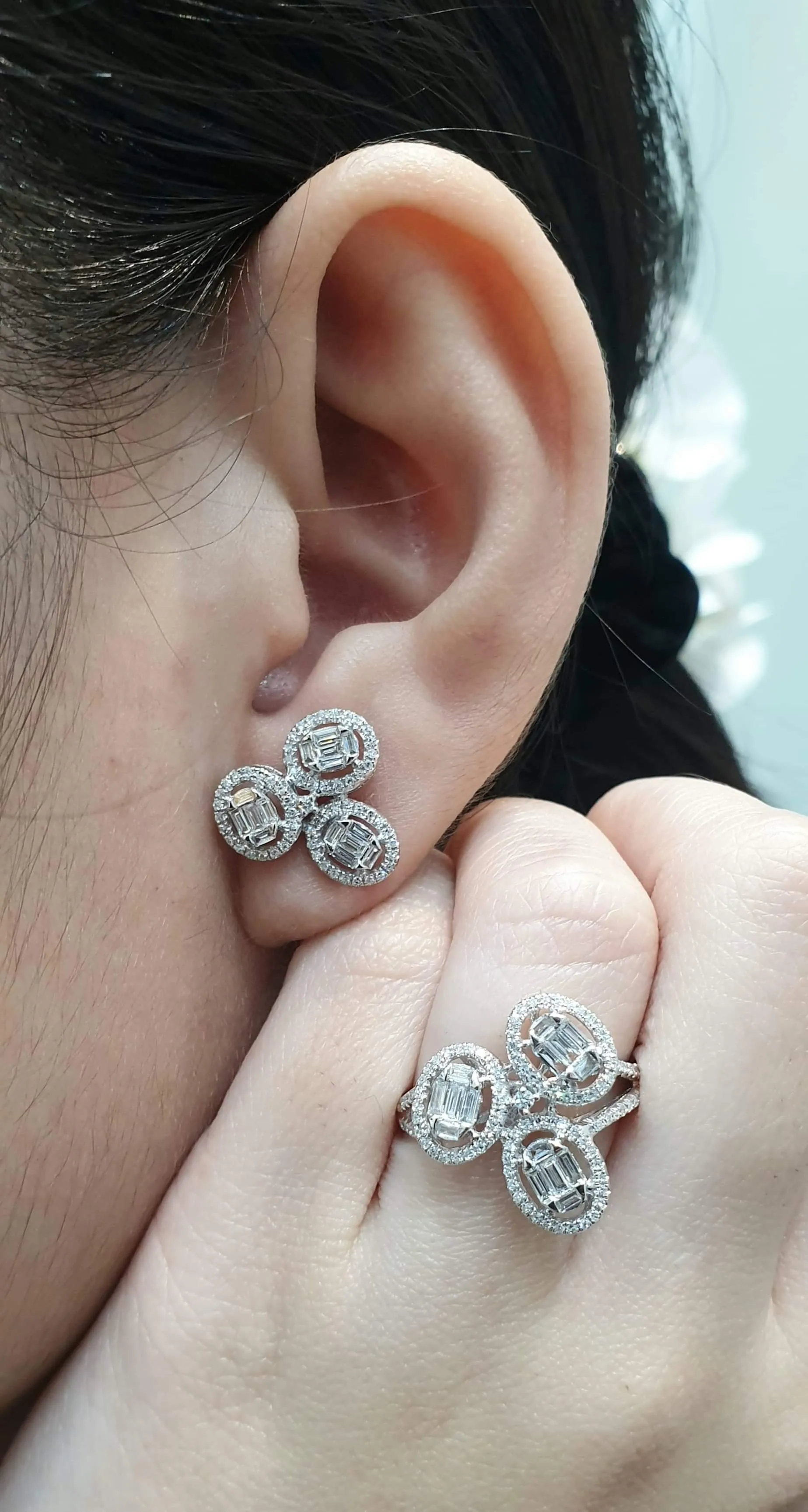 PREORDER | Trio Oval Cluster Shape Diamond Jewelry Set 14kt