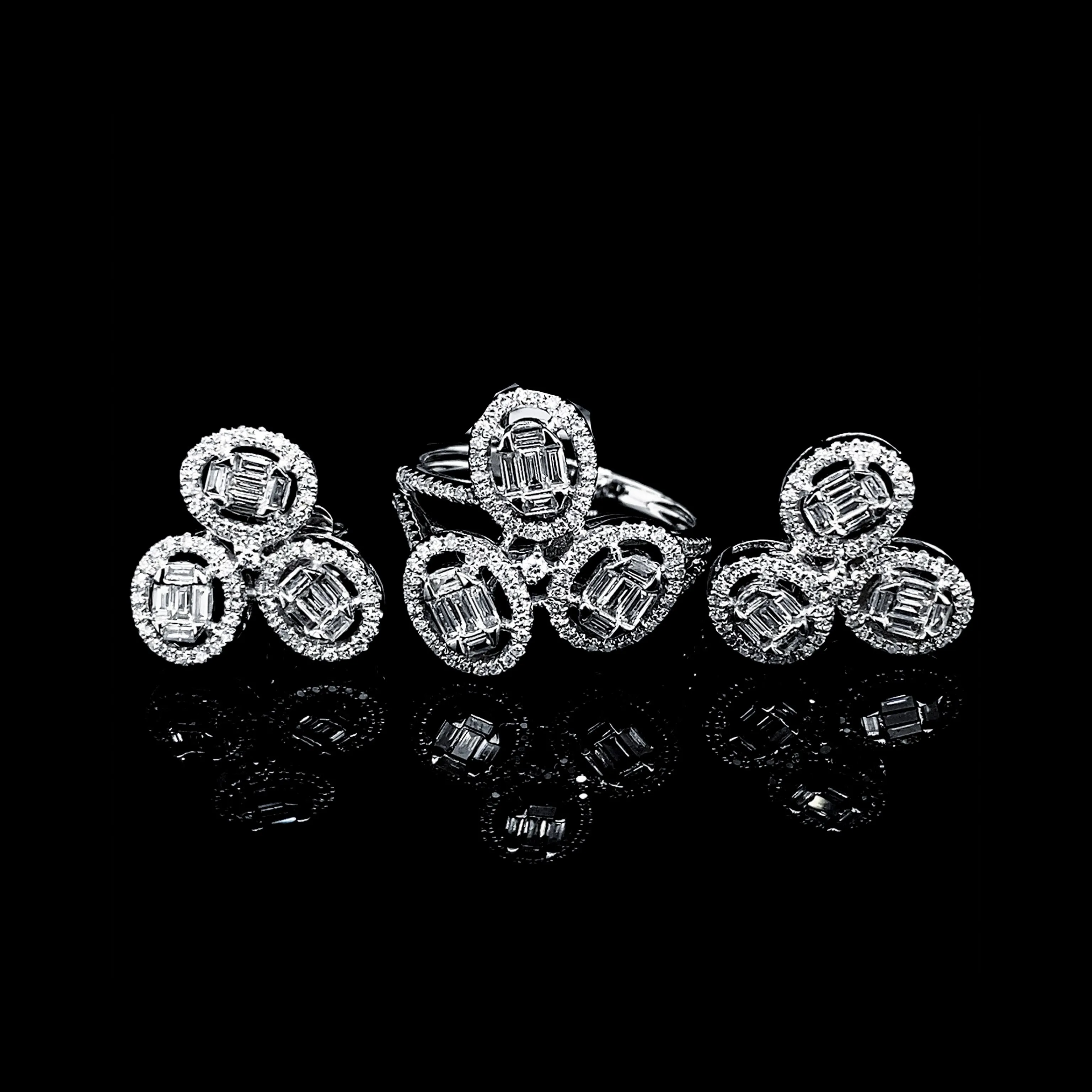 PREORDER | Trio Oval Cluster Shape Diamond Jewelry Set 14kt