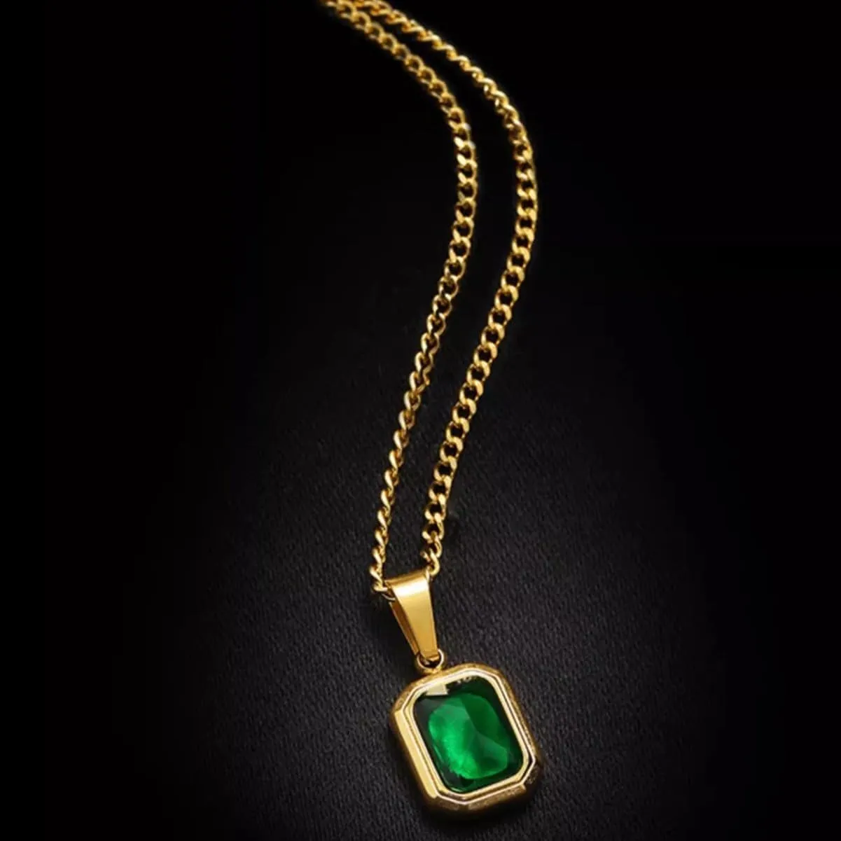 Q&D&S 18k Gold Emerald Necklace for Women??Birthstone Rectangle Princess Cut Charm Necklace??Blue Sapphire or Green Emerald Gemstone Pendant Necklace