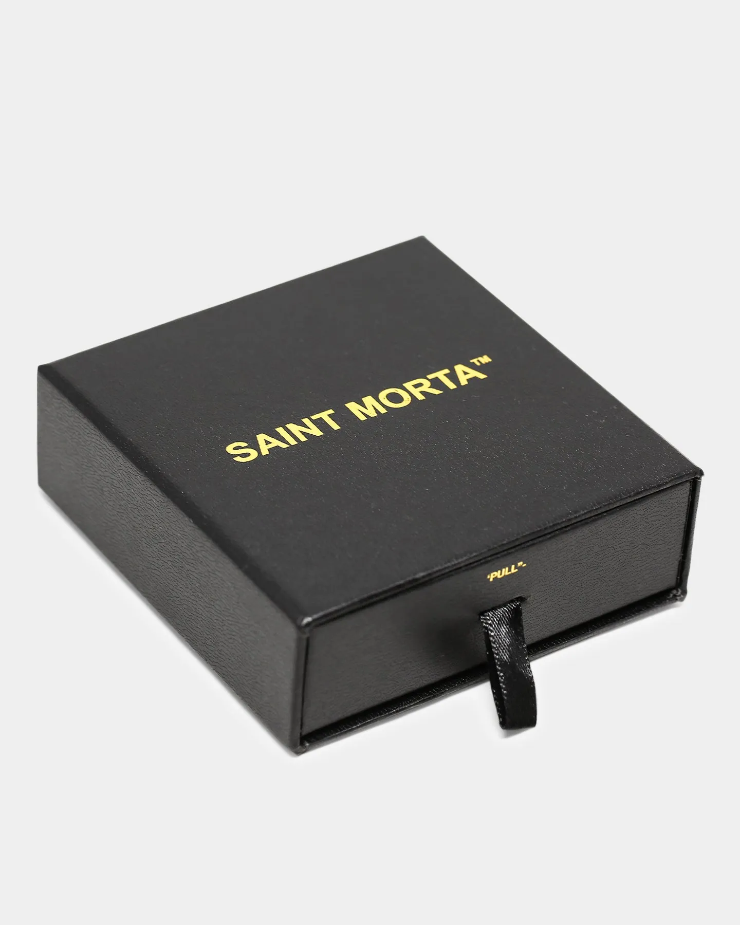 Saint Morta Circular Cross Pendant Gold