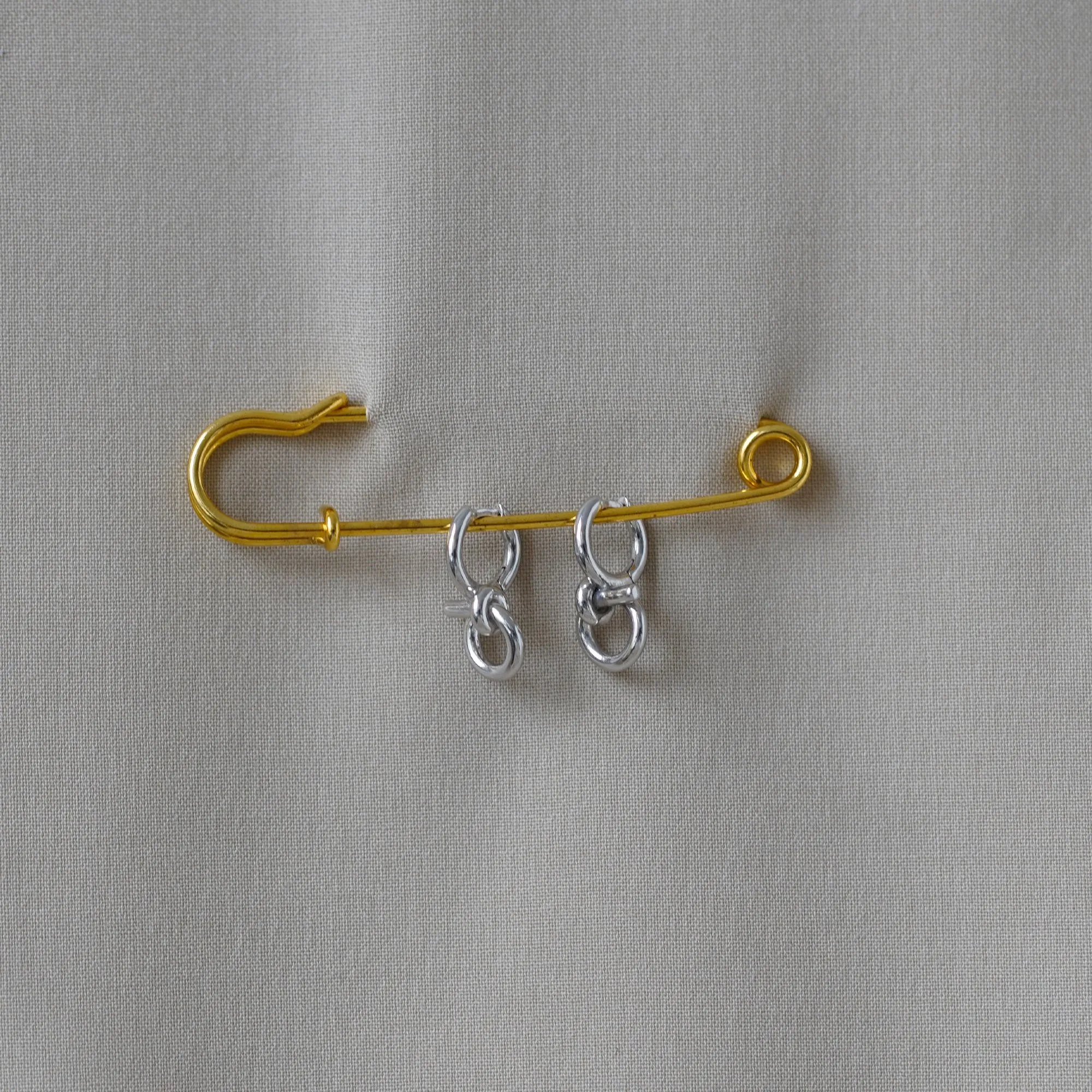 Tied Hoops